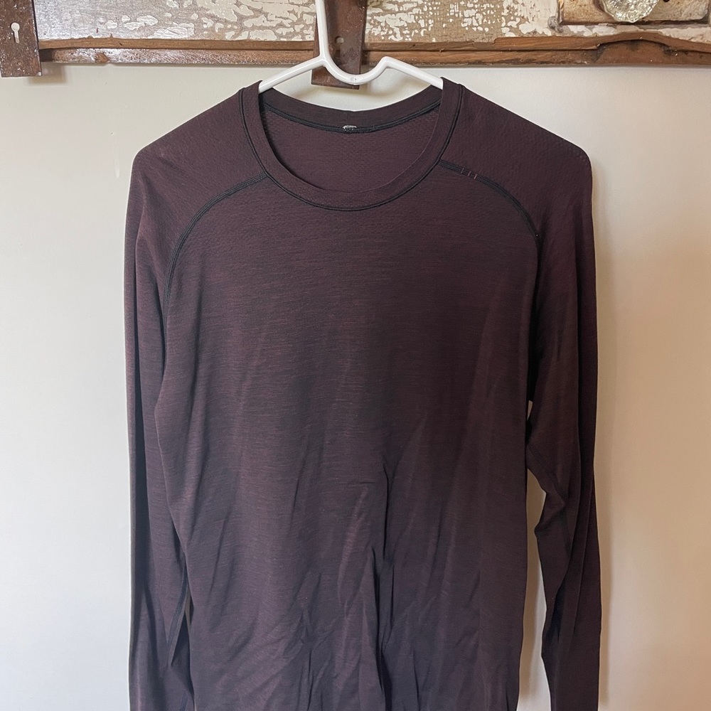 Lululemon Long Sleeve Metal Vent Tech